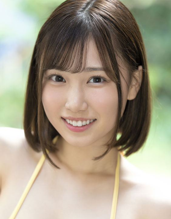 安达夕莉(Adachi Yuri)个人资料照片